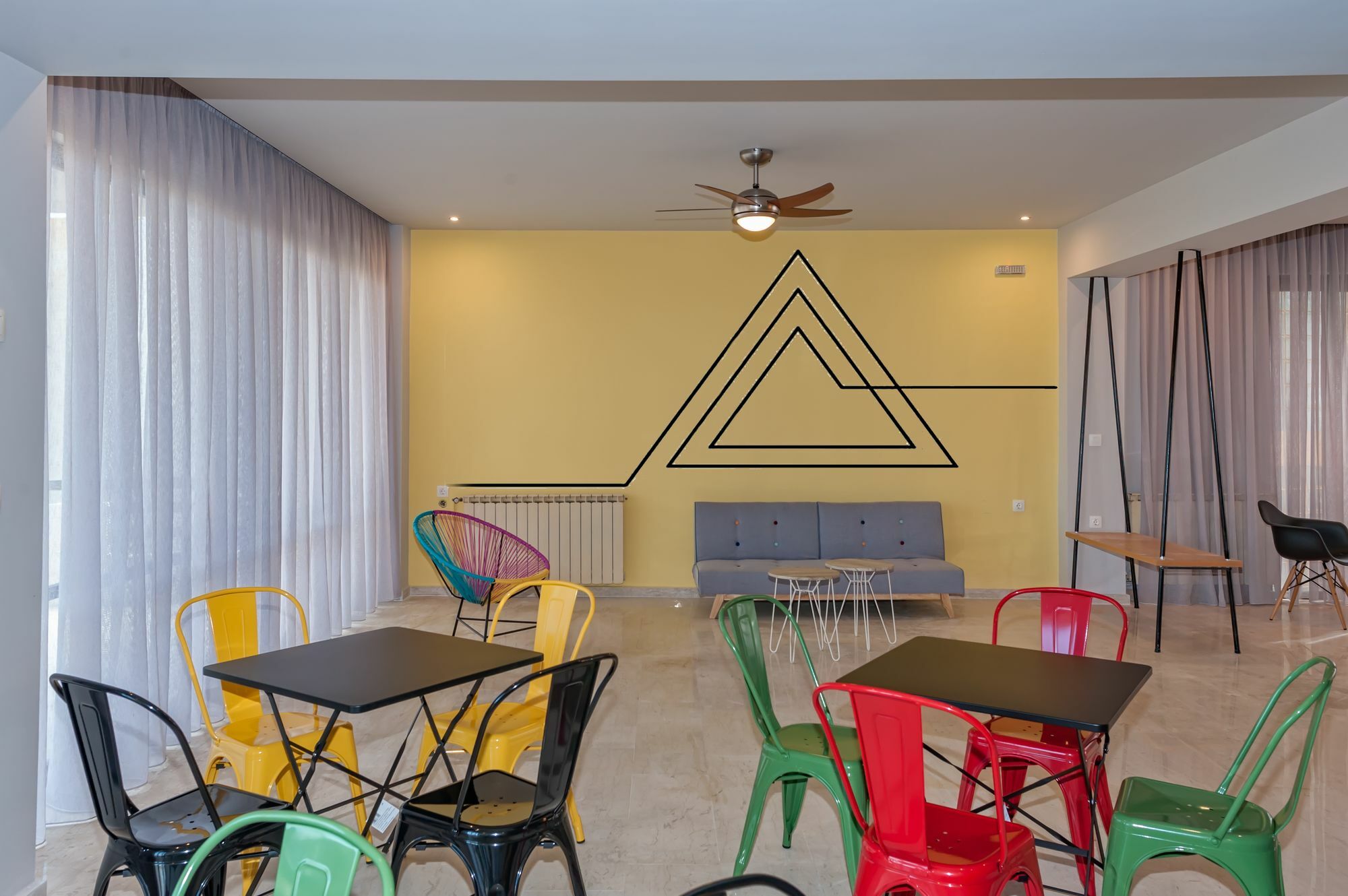 The Bongos - Socially Conscious Rooms, Part Of The Room Rate Goes To Charity ปลาเตเนียส ภายนอก รูปภาพ